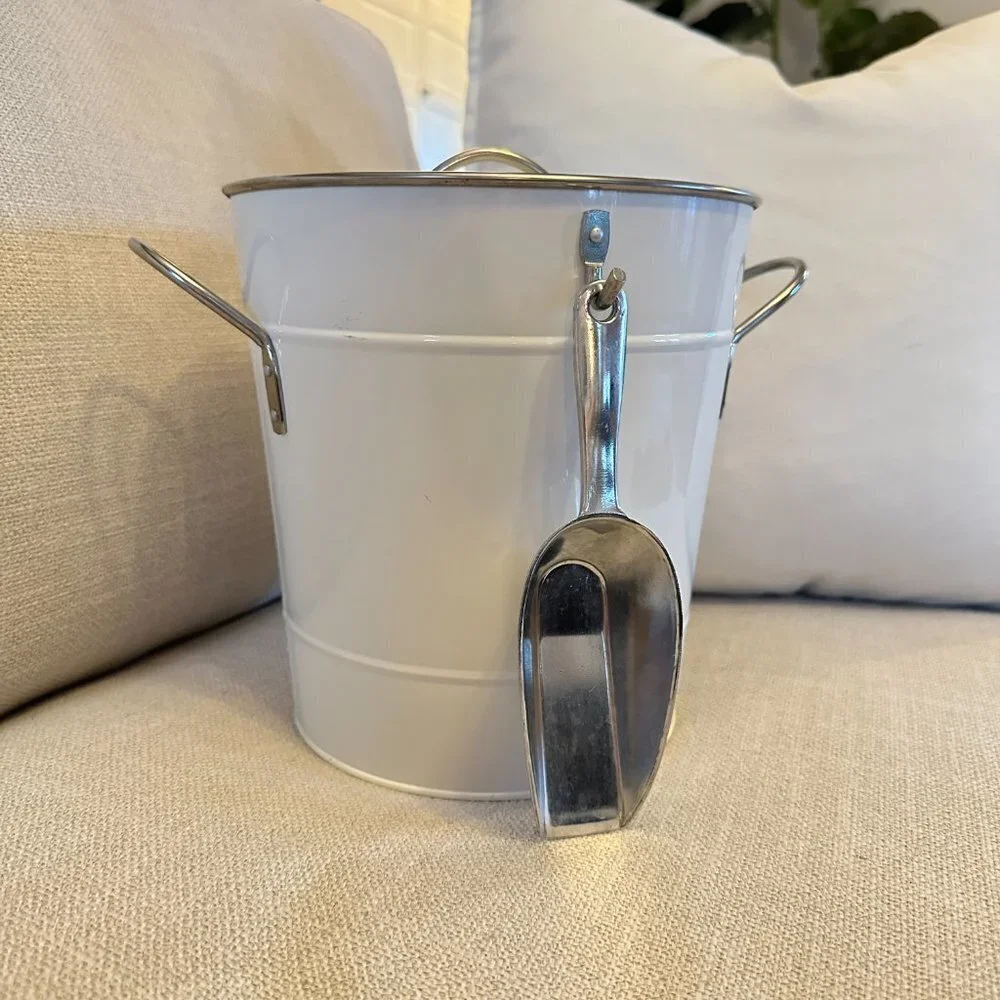 White Galvanize Ice Bucket With Lid and Scoop
